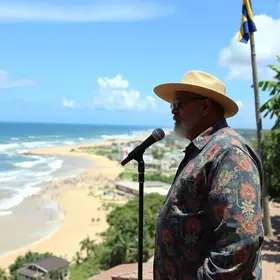 João Campos e Lula em Pernambuco
